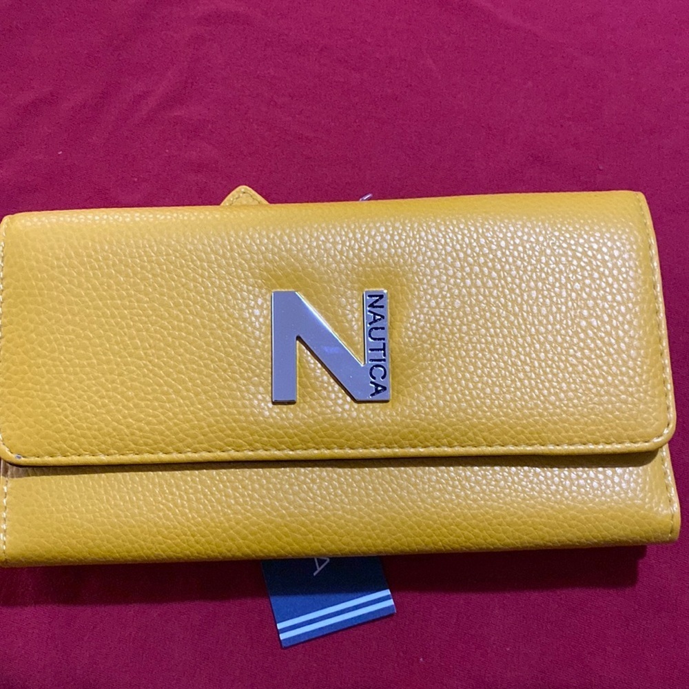 NWT 🔥 Náutica wallet - Picture 2 of 11